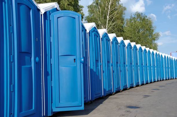 Best Portable restroom trailer rental  in Lemay, MO